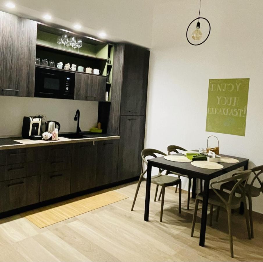 La Titina Sella Hotell Bari Exteriör bild