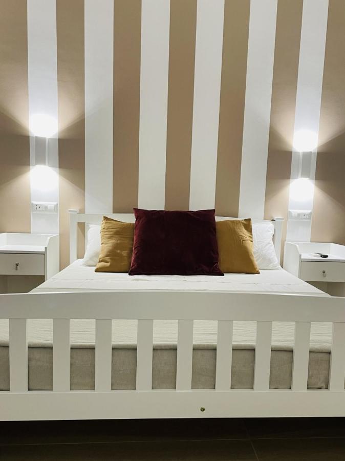 La Titina Sella Hotell Bari Exteriör bild