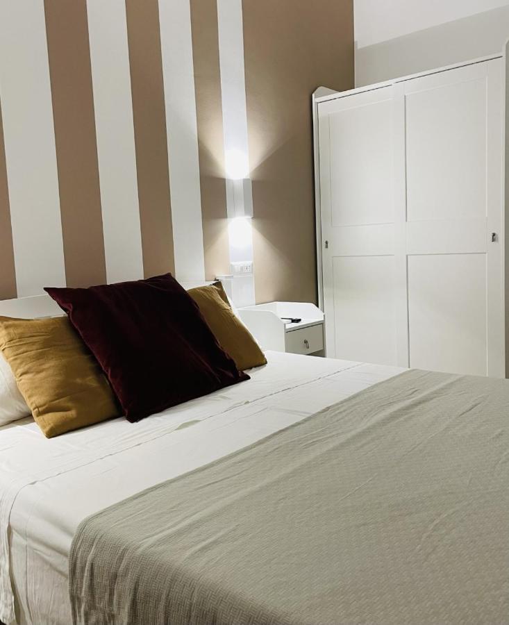 La Titina Sella Hotell Bari Exteriör bild