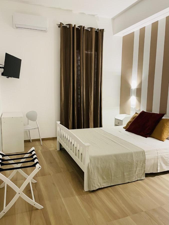 La Titina Sella Hotell Bari Exteriör bild
