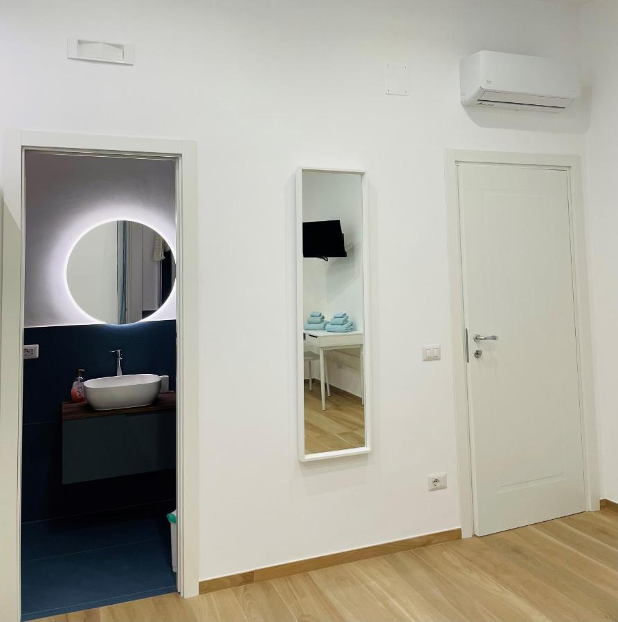 La Titina Sella Hotell Bari Exteriör bild