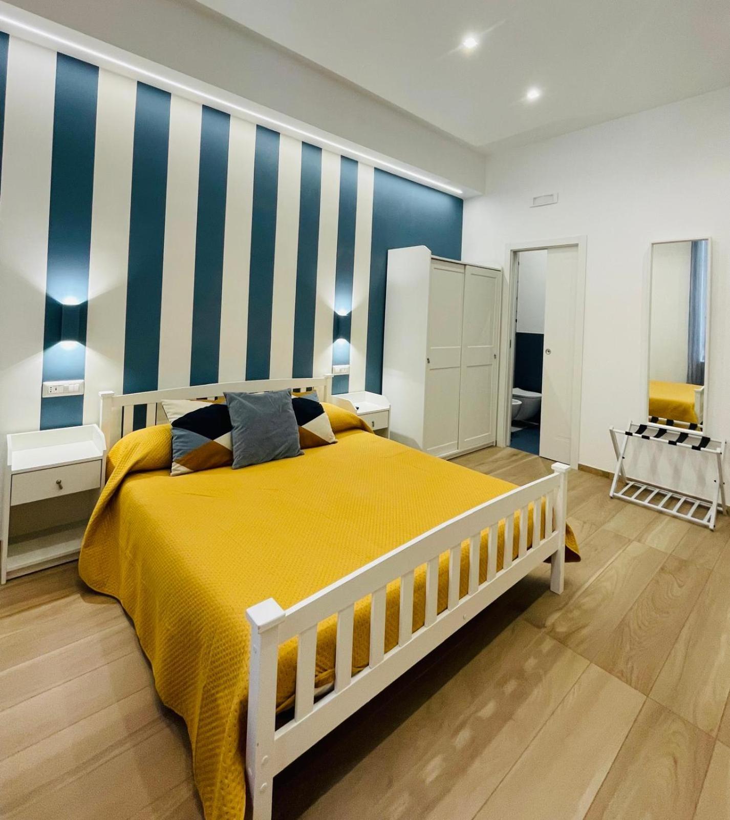 La Titina Sella Hotell Bari Exteriör bild